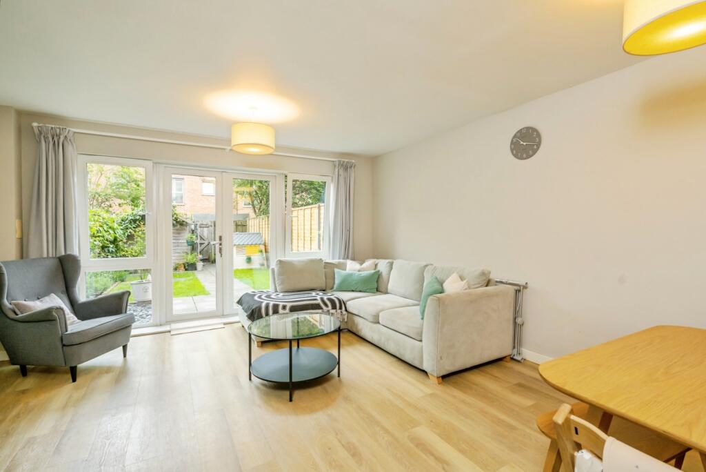 Longley Road, CHICHESTER, West Sussex, PO19 - View 2