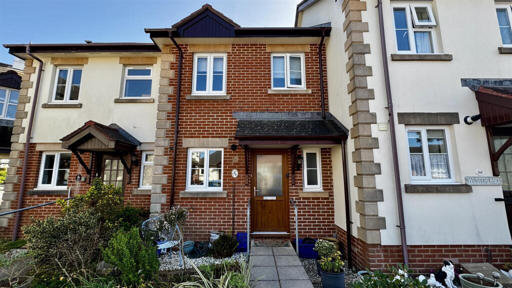2-bed terraced on Great Field Gardens, £249,950