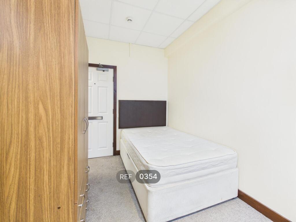 Main image of property: Anchor House, Anlaby Road, HU3 2PB