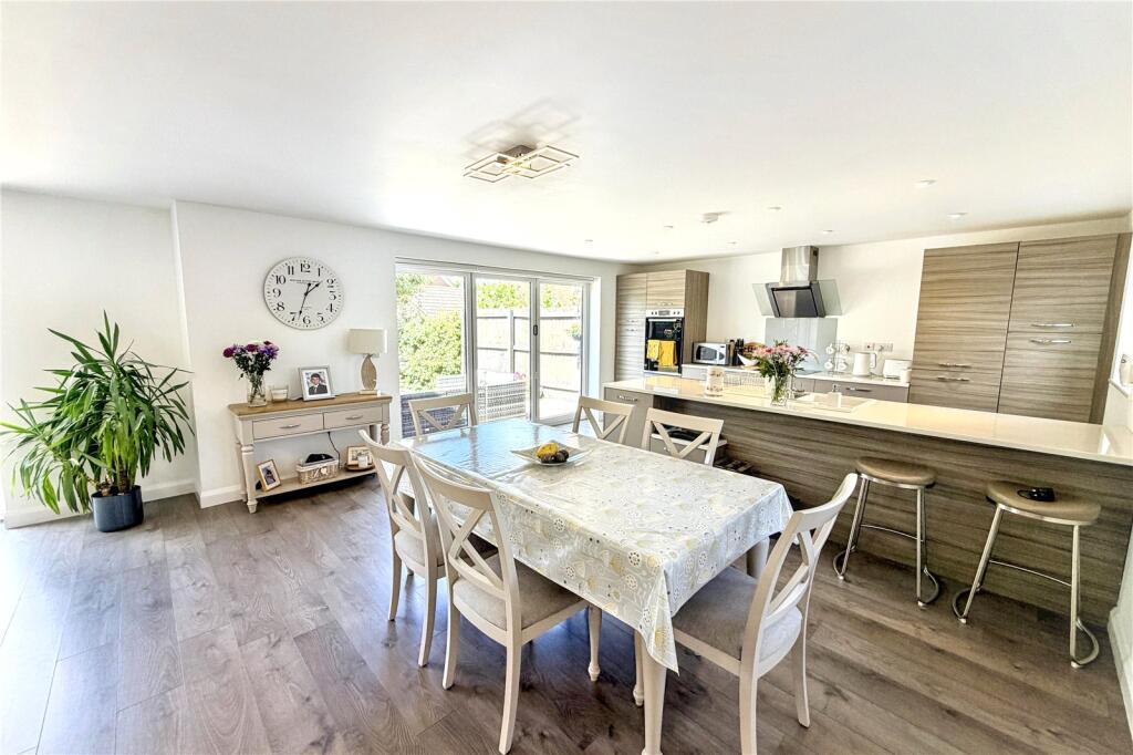 Dutts, Dilton Marsh photo 3