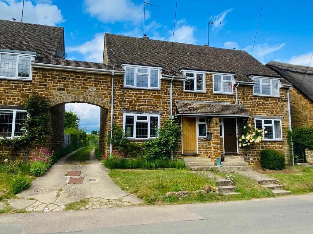 Main image of property: Lower Street, OX15