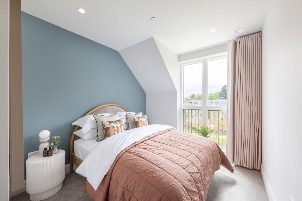 Main image of property: Hobbs Close,
West Byfleet,
KT14 6FF