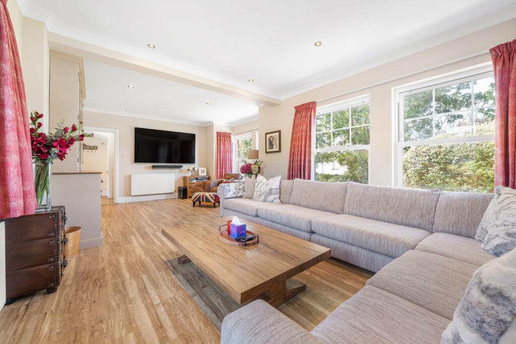 House in London - More