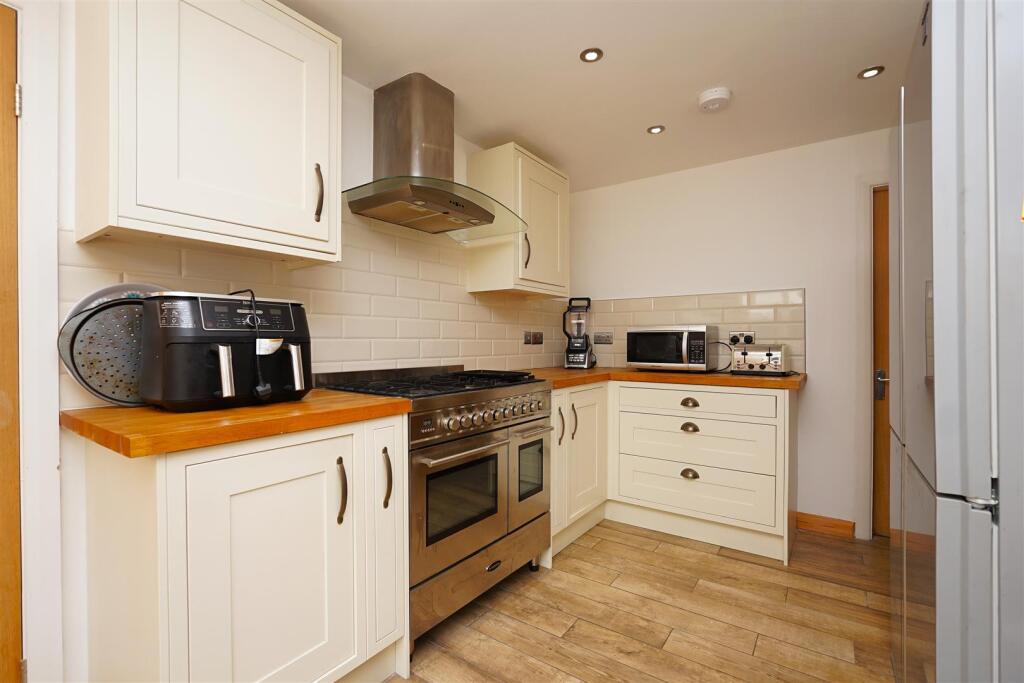 34 Richmond Terrace photo 3