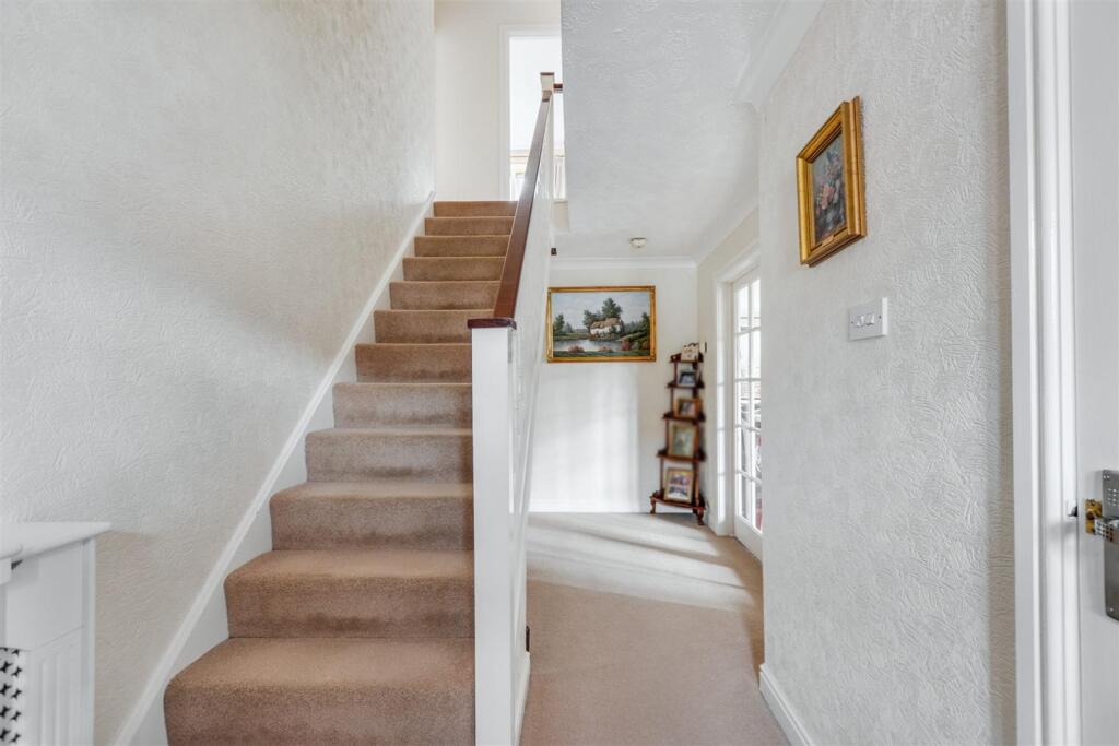 Kingsbridge Way, Bramcote, Nottingham photo 4