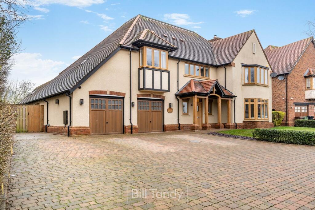Main image of property: 3 Mill Green Grove, Aldridge, Walsall, WS9