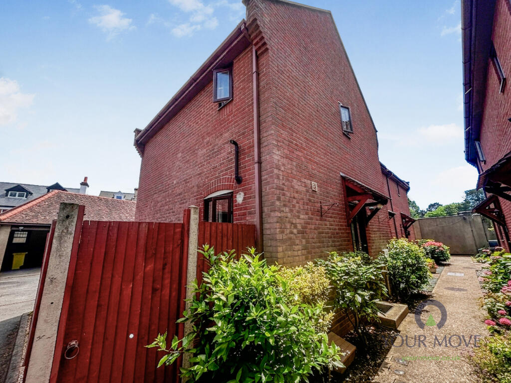 Main image of property: Riverside Mews, Bridle Path, Croydon, CR0