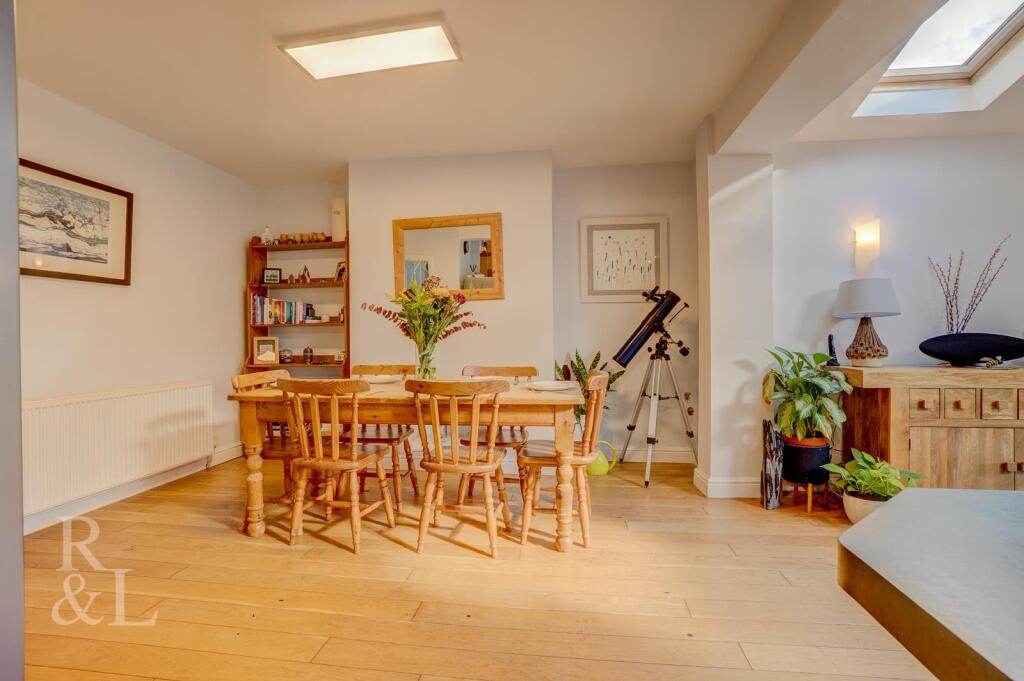 House in Rushcliffe, Abbey Park - View 5