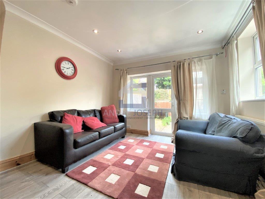 Main image of property: Tooting Bec Road, Tooting Bec, London, SW17 8BW