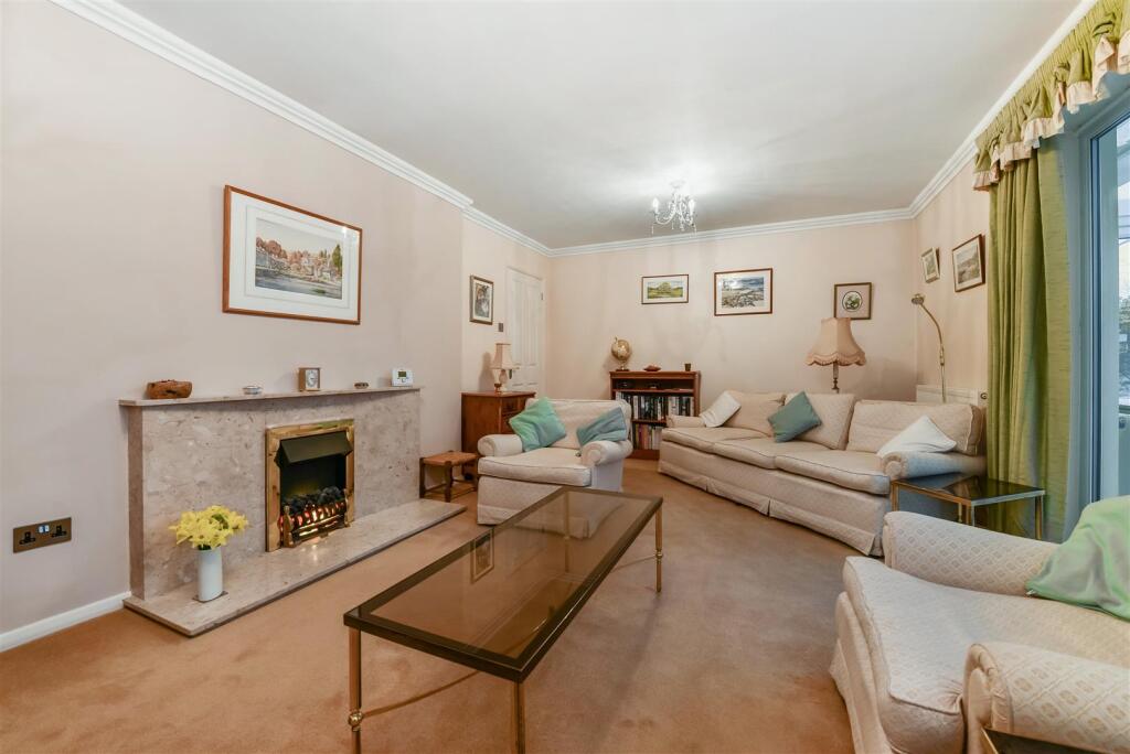House in Chichester, Birdham - View 5