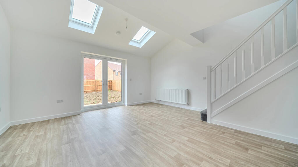House in Fenland, March - View 4