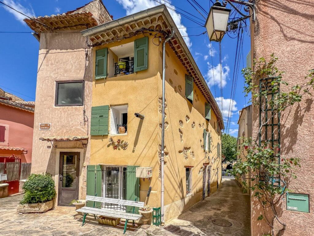 Main image of property: Provence-Alps-Cote d`Azur, Vaucluse, Carpentras