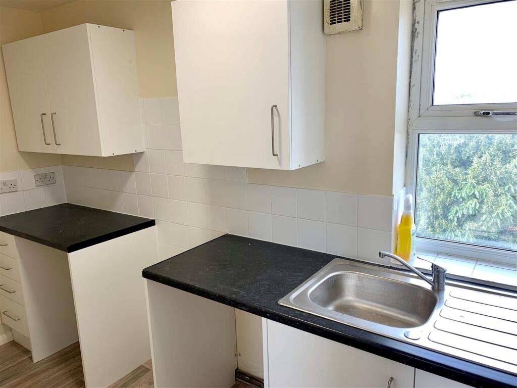 Apartment in Arun, Hampton Park, Littlehampton - View 2