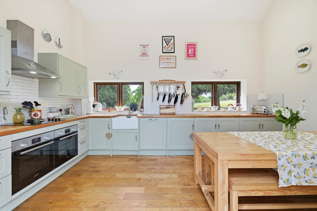 House in East Hertfordshire, Gilston - View 3