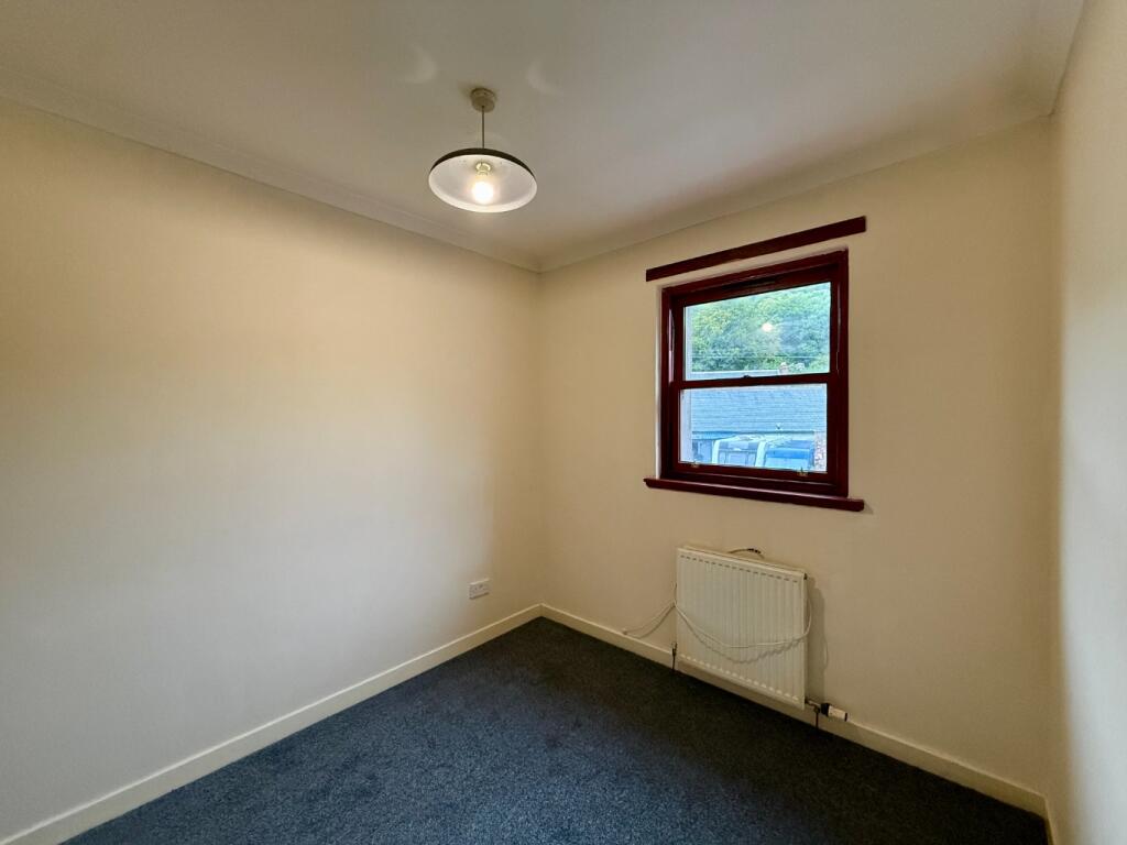 House in Kilmarnock, East Ayrshire - View 5