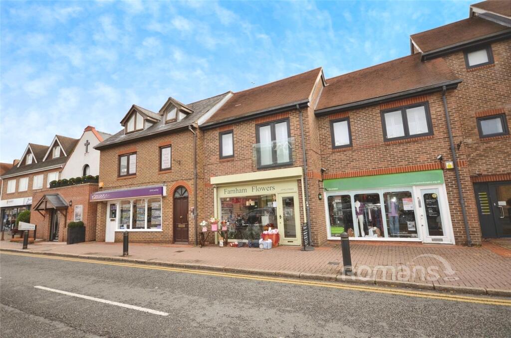 Main image of property: The Broadway, Farnham Common, Slough, SL2