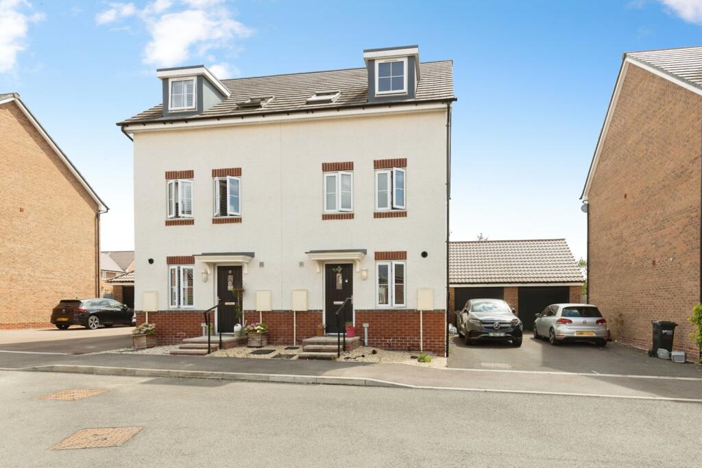Main image of property: Maurice Shill Close, STONEHOUSE, Gloucestershire, GL10