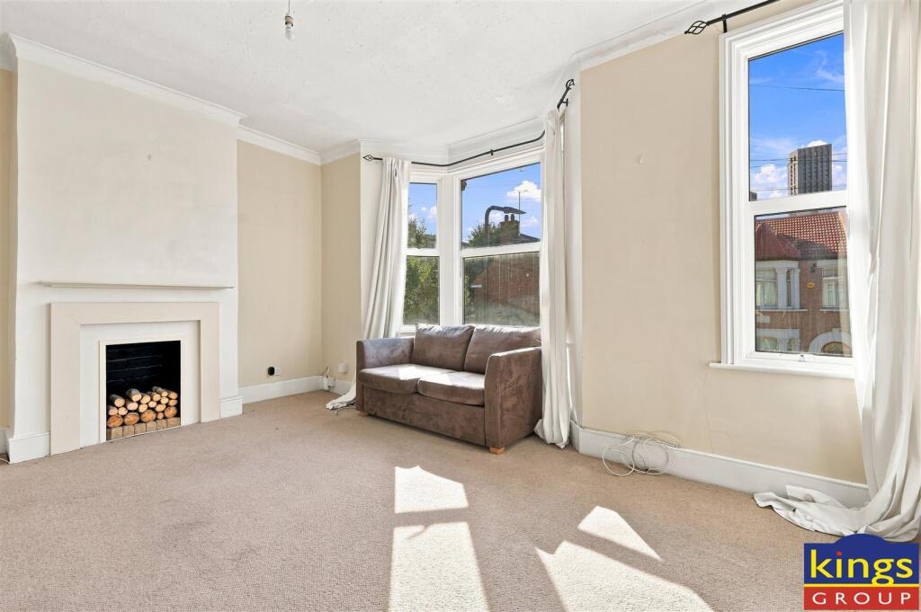 Apartment in London, Leyton - View 2