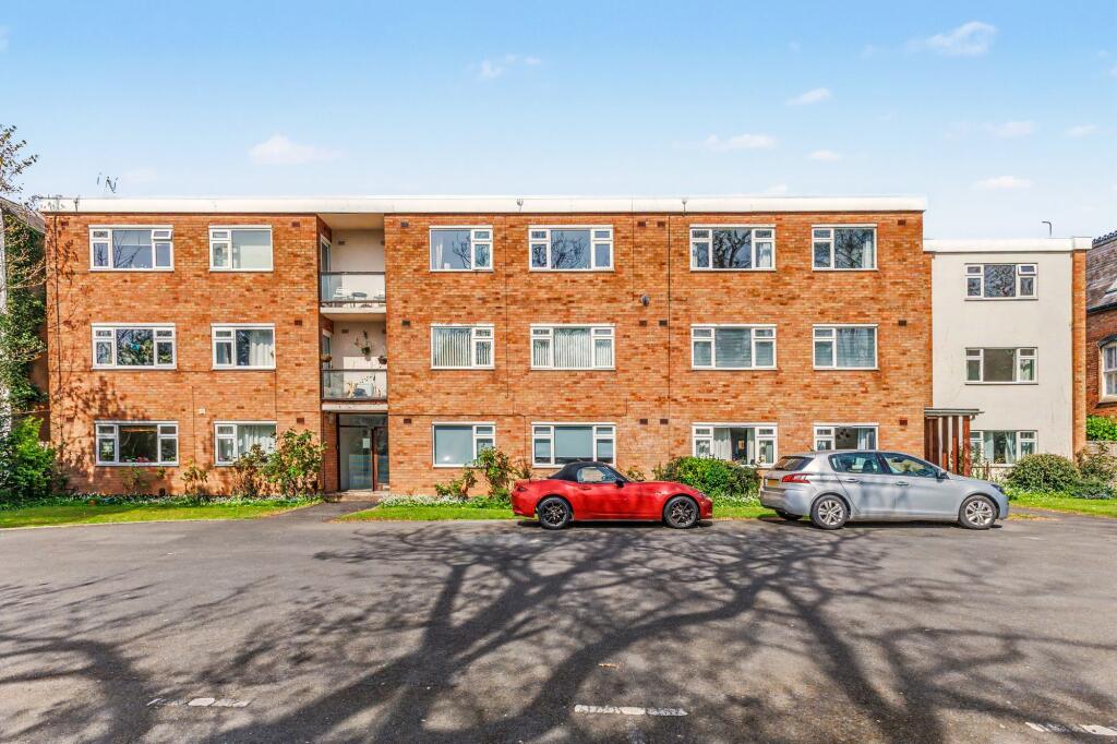 Main image of property: Holly Walk, Leamington Spa, CV32