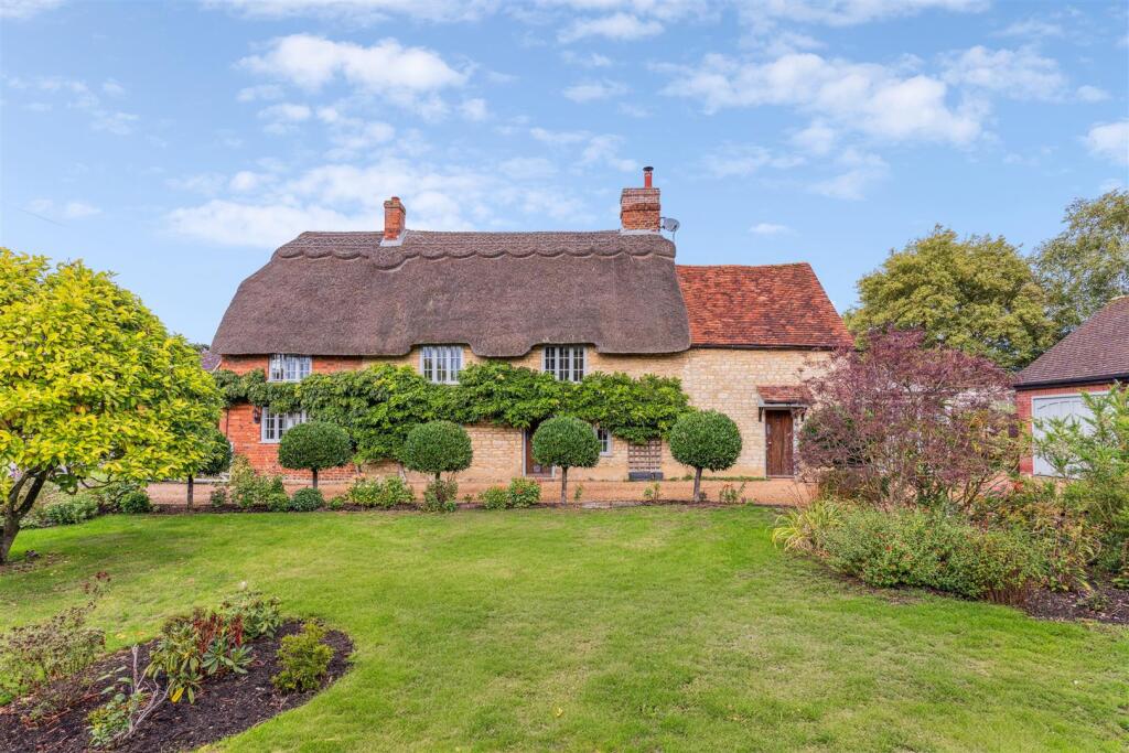 4-bed detached on High street, Sherington, £1,100,000