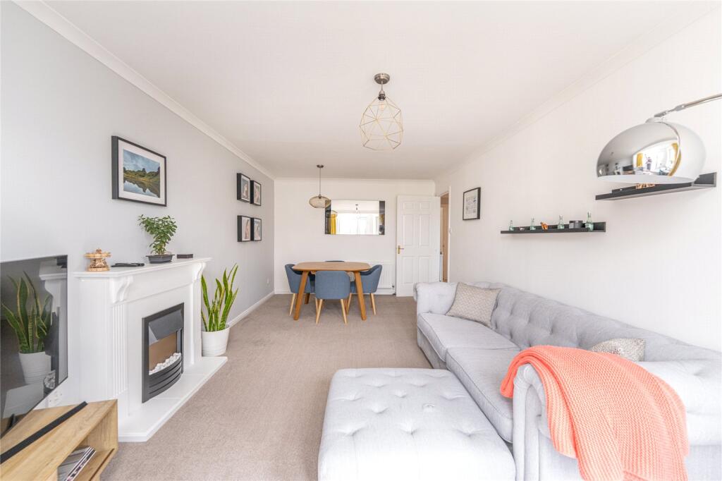 Apartment in Edinburgh, Leith Central - View 4