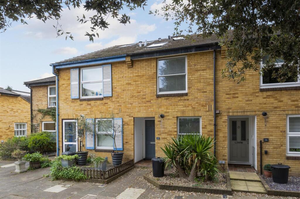 Main image of property: Holm Oak Close, Putney, SW15