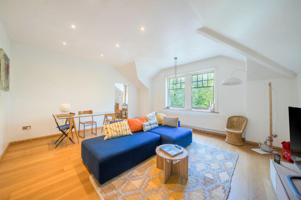 Main image of property: Lewisham Park, London, SE13