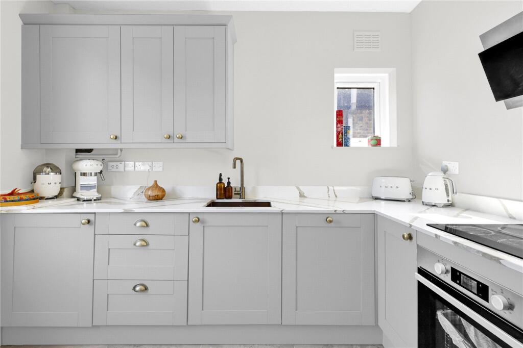 Main image of property: Fernbrook Road, Hither Green, London, SE13