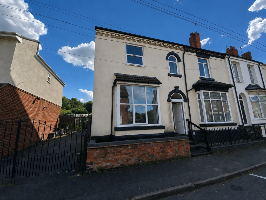 Compton Road, Cradley Heath, B64 5BB, Cradley Heath