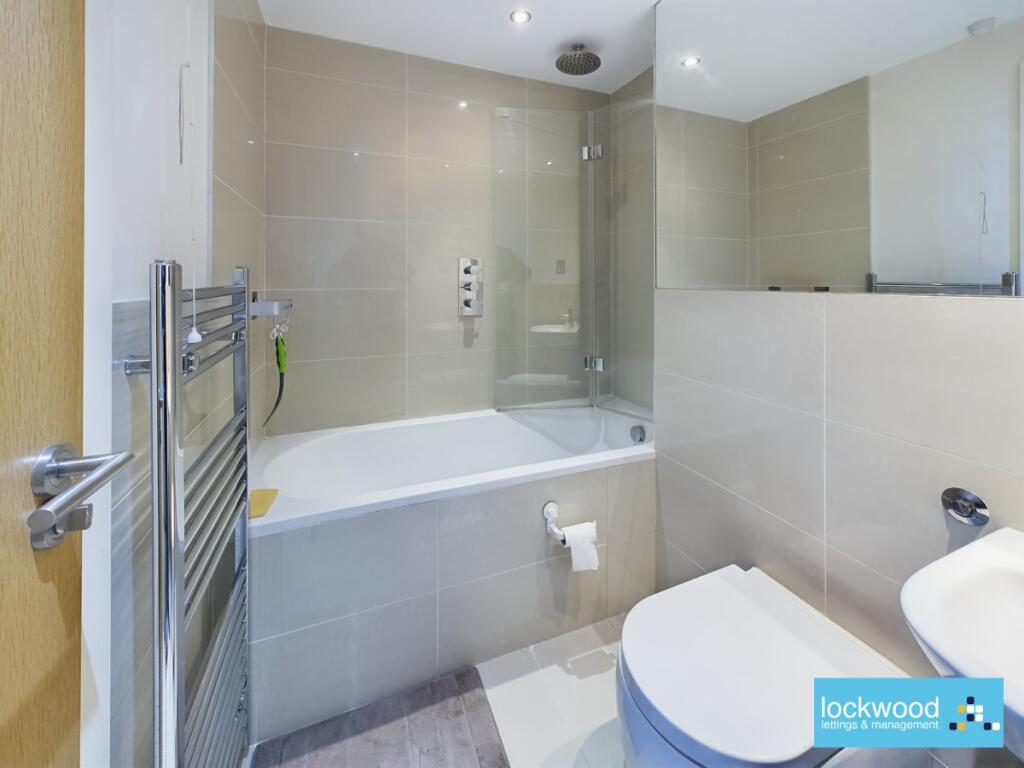 Main image of property: 91-93 Chuch Road, Ashford