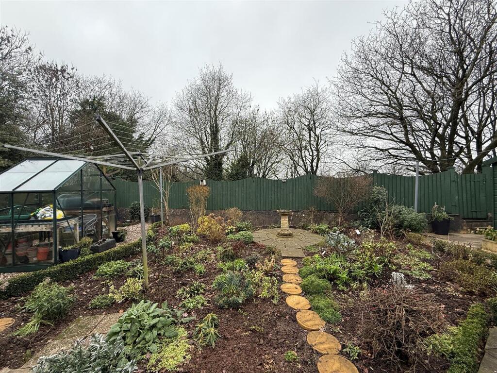 Additional image 12 of Apsley Close, Oldbury