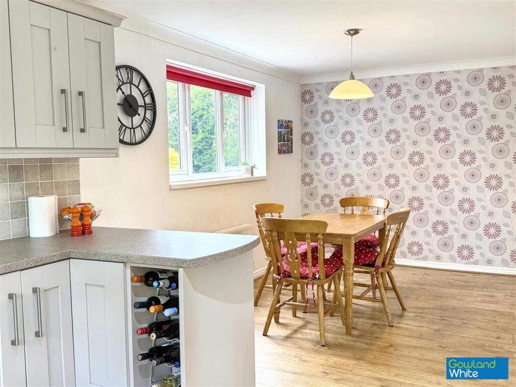 House in Stockton-on-Tees - More