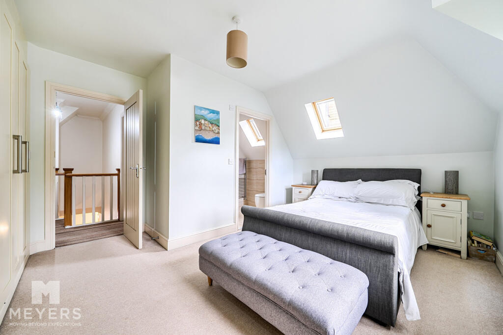 464 Ringwood Road, Ferndown, BH22 9 - View 3