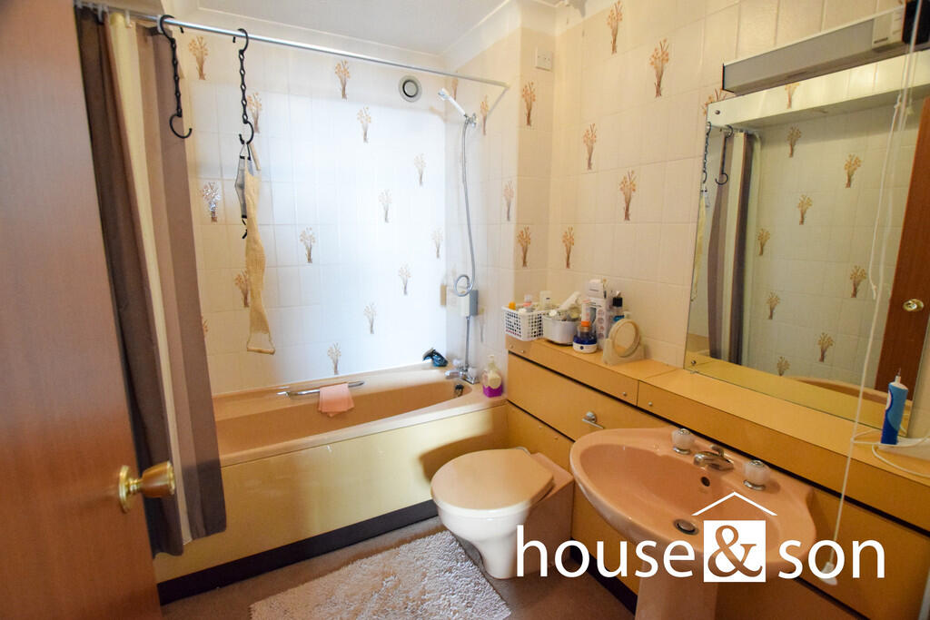 Additional image 11 of Solent Pines, Manor Road, East Cliff, Bournemouth, BH1