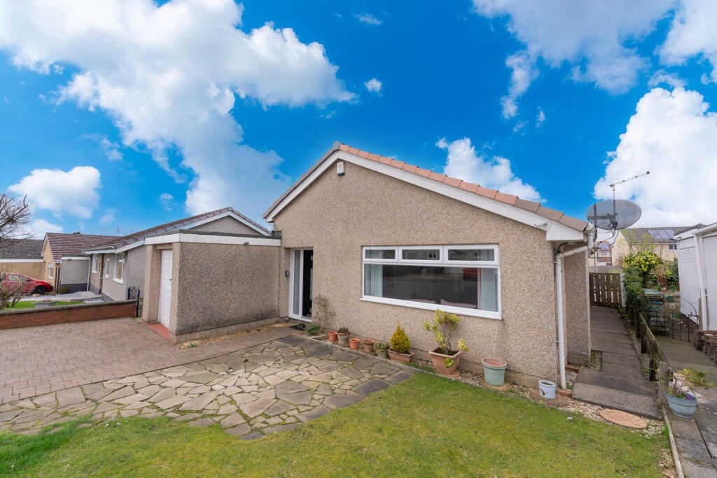 Main image of property: Glenview Crescent, Moodiesburn, G69 0JR