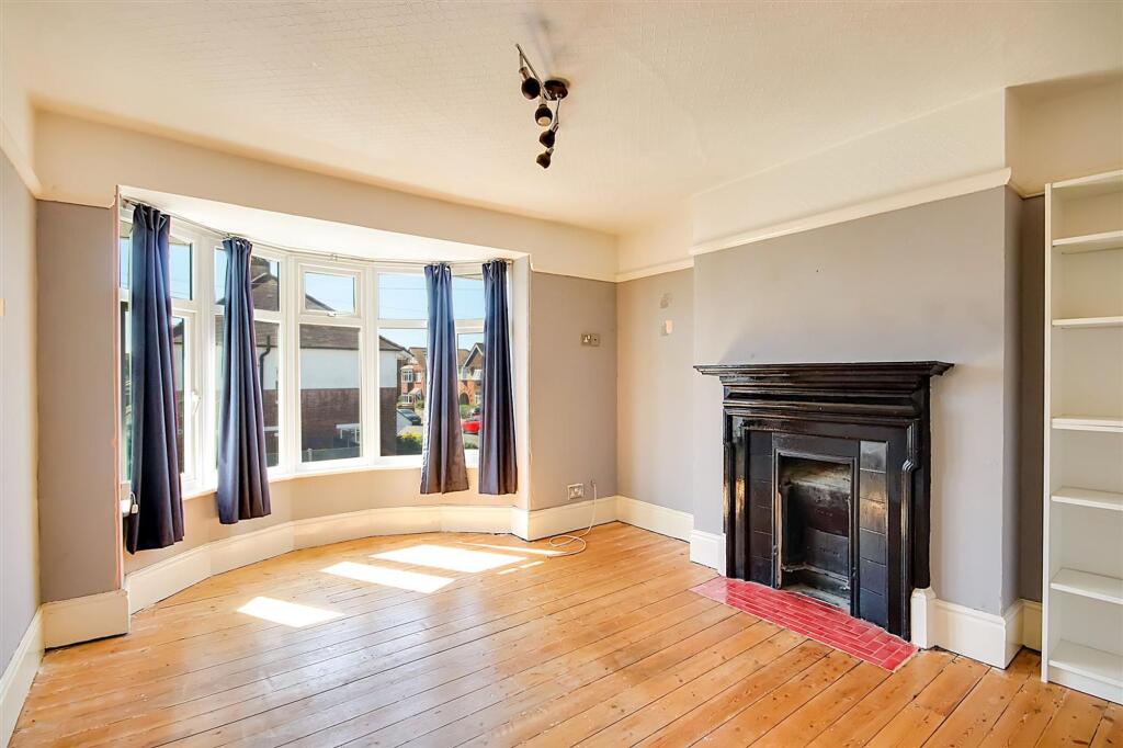 House in Brighton - View 5