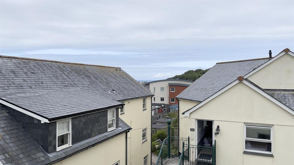 10 Beachcombers Apartments photo 3