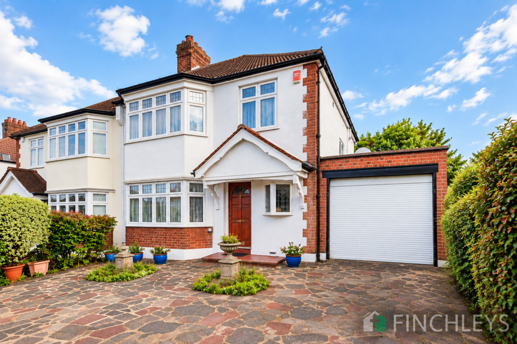 Main image of property: Park Way, London, N20