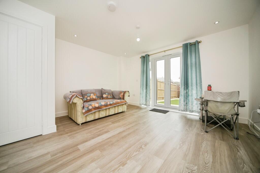 Knight Way, Stowmarket, Suffolk, IP14 photo 4