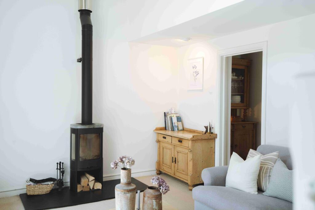 House in Exeter - View 2