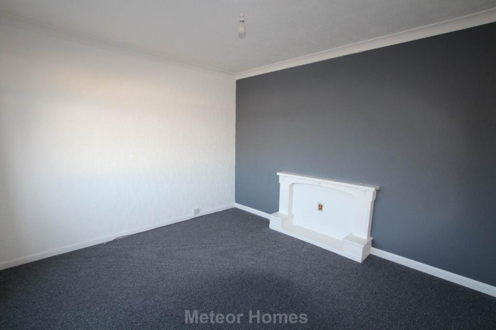 Winchester Avenue, Grimsby photo 4