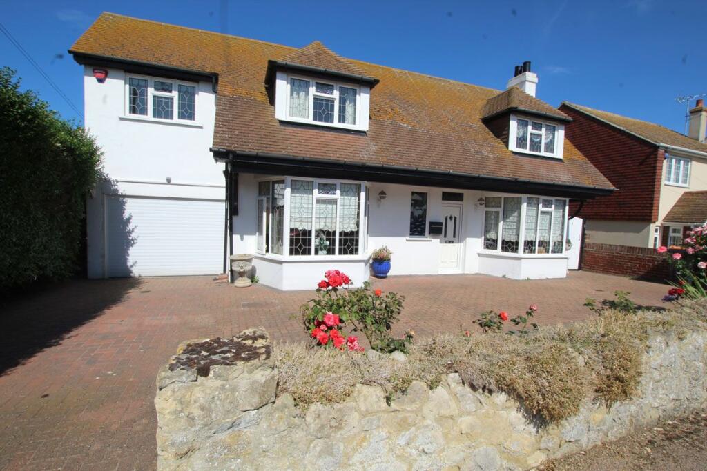 Main image of property: Kings Avenue, Birchington