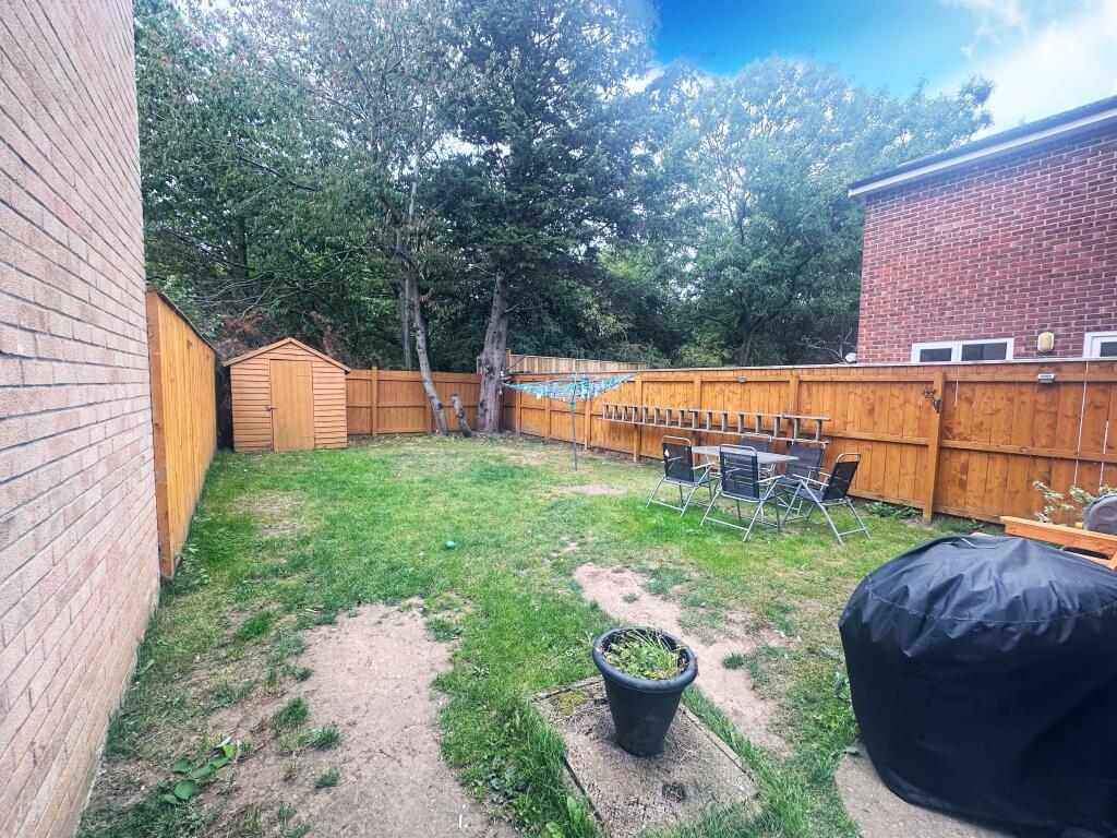 Caithness Road, Middlesbrough, TS6 photo 2