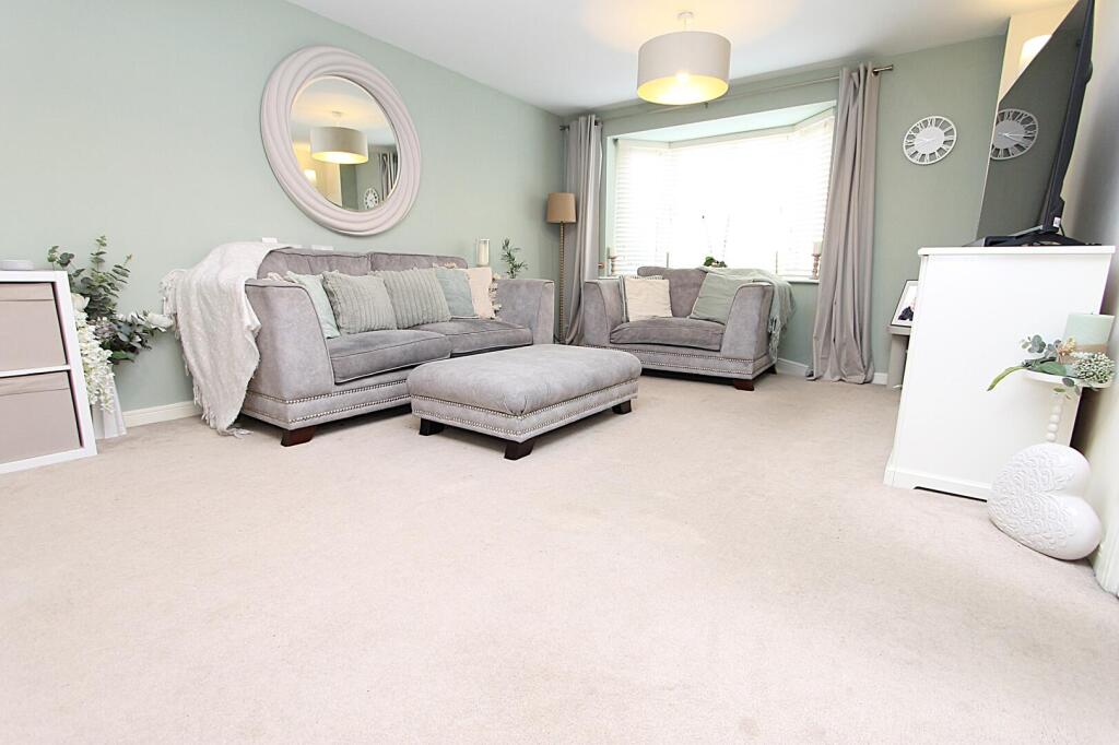 House in Dudley - View 3