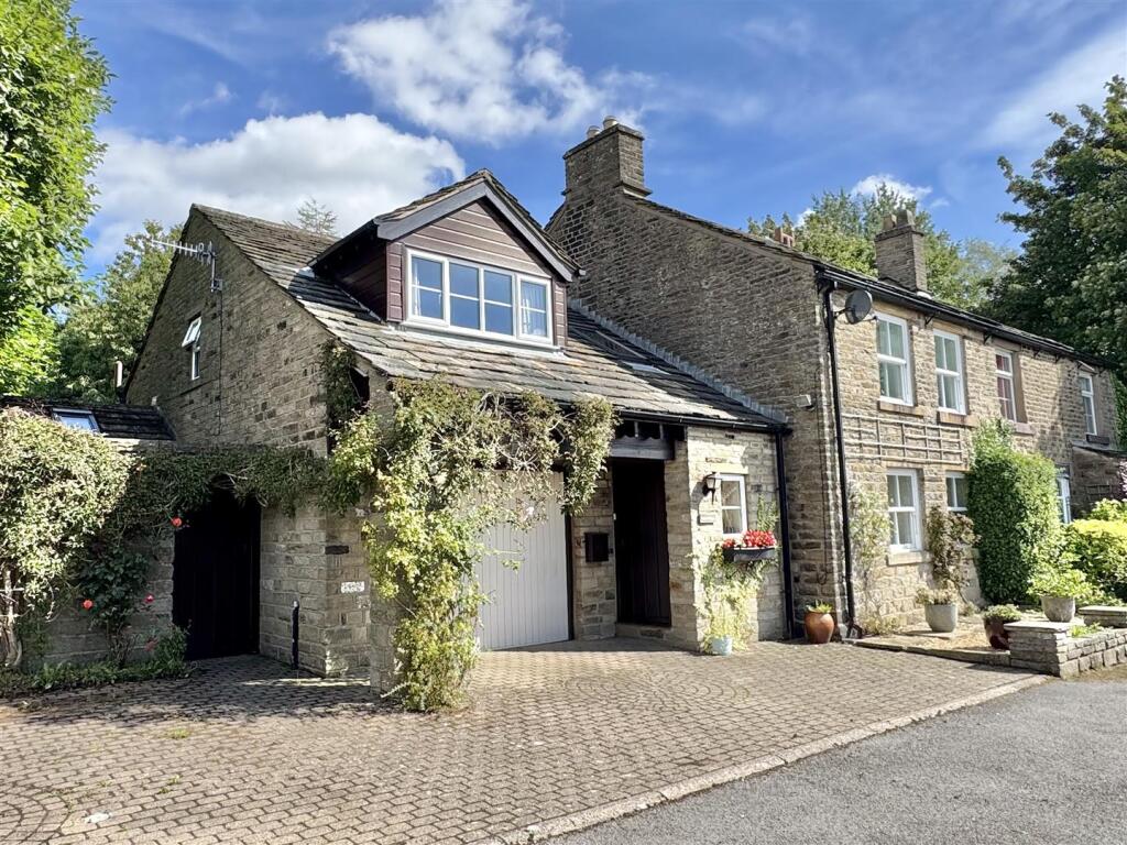 House in High Peak, Little Padfield