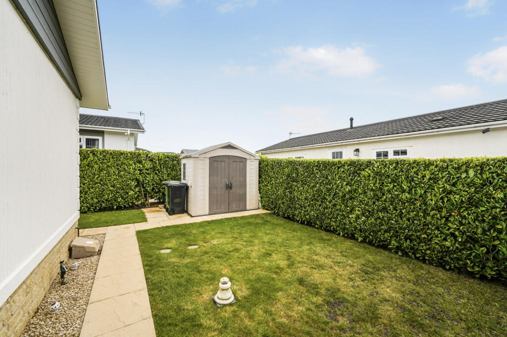 Evesham, Worcestershire, WR11 photo 4