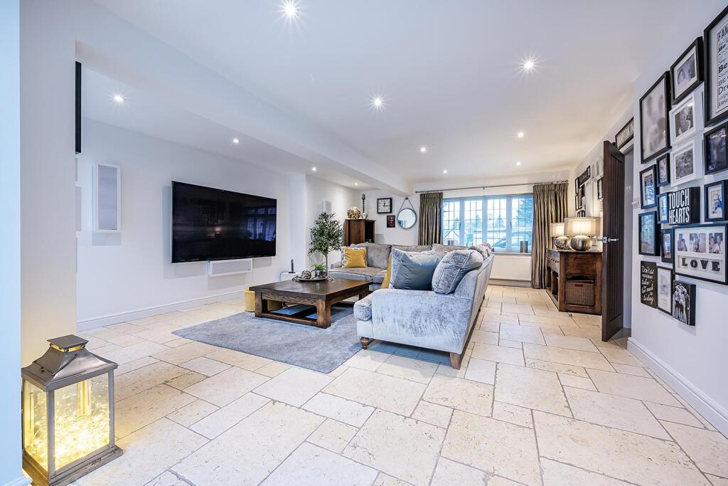 Additional image 17 of The Crescent, Hampton-In-Arden, Solihull