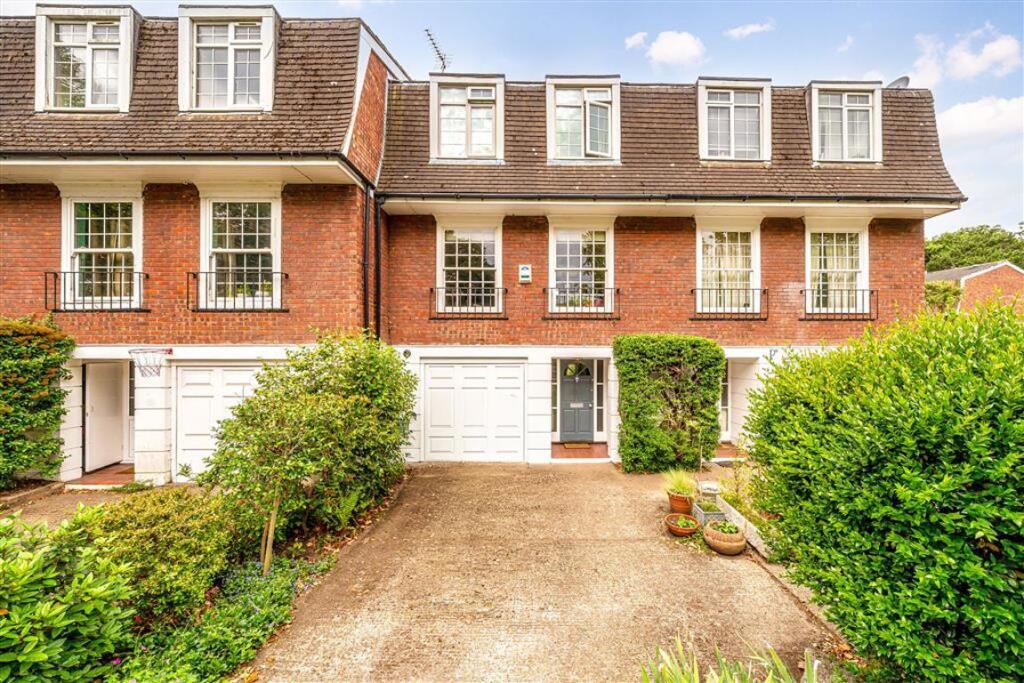 Main image of property: Broom Road, Teddington