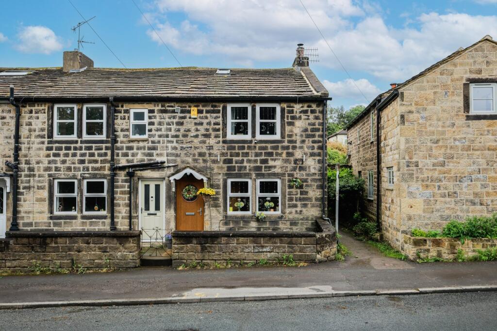 Main image of property: Apperley Lane, Rawdon, Leeds, West Yorkshire, LS19
