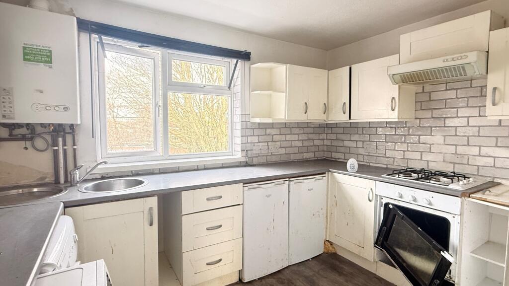 Apartment in Birmingham, West Midlands - View 2